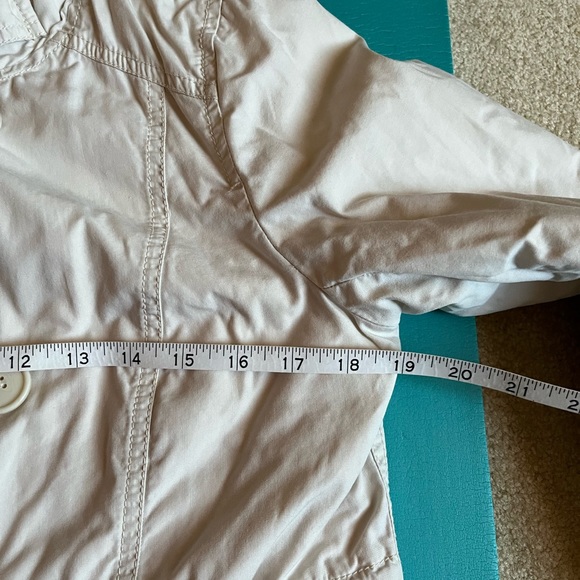 Banana Republic Women’s light jacket - Picture 4 of 6